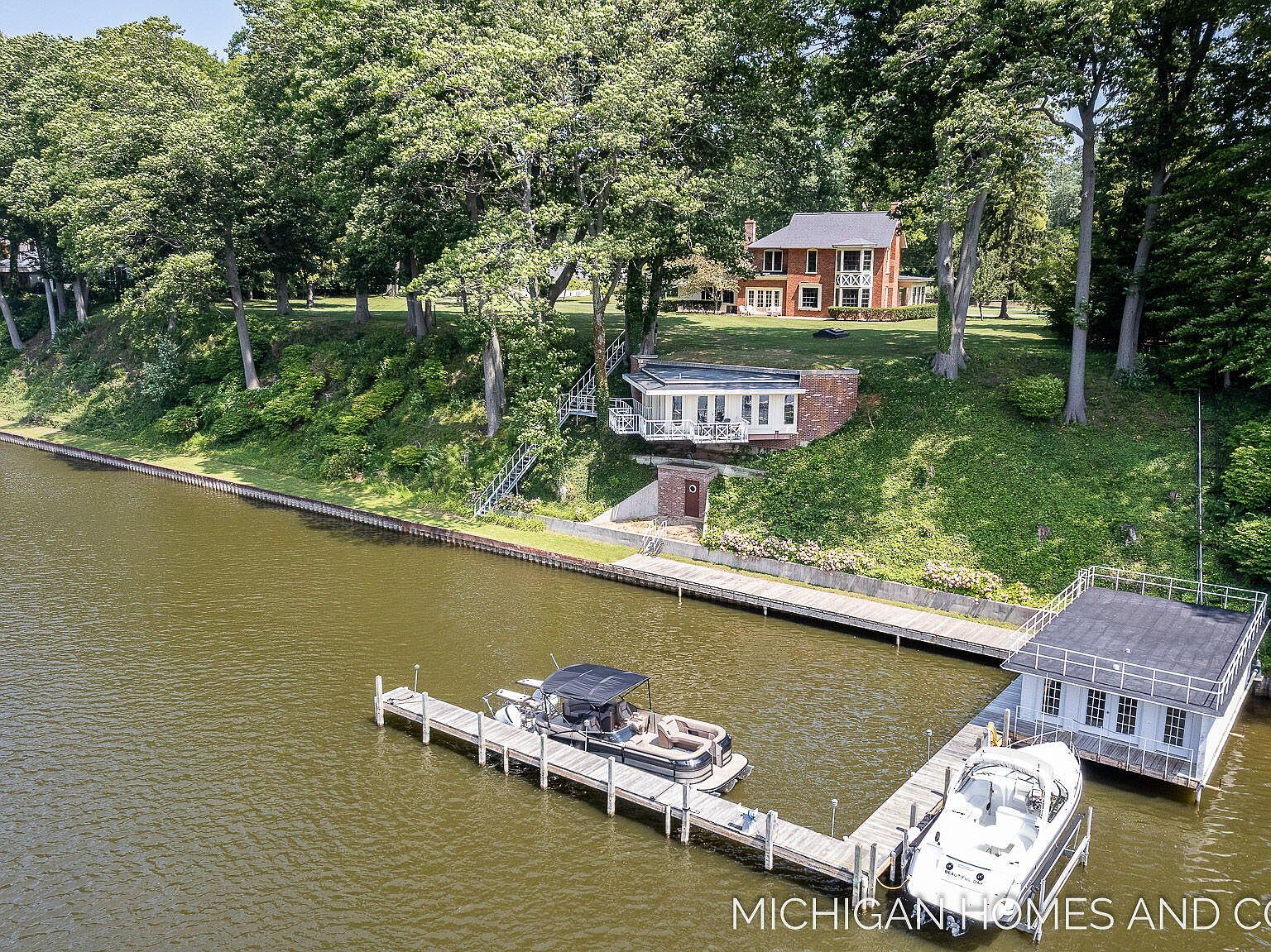 116 Riverside Dr, Saugatuck, MI 49453 MLS 23028372 Zillow