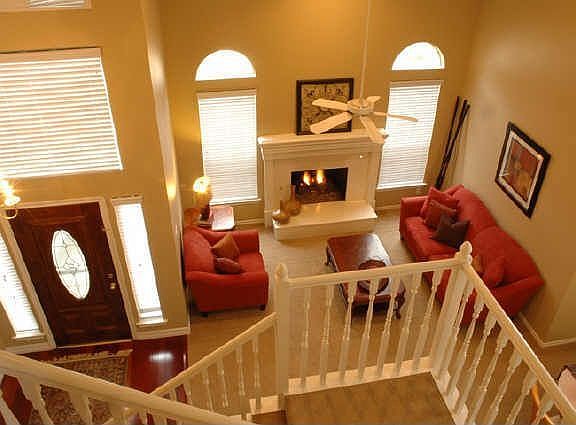 3rd image of 4229 N Cliff Dr