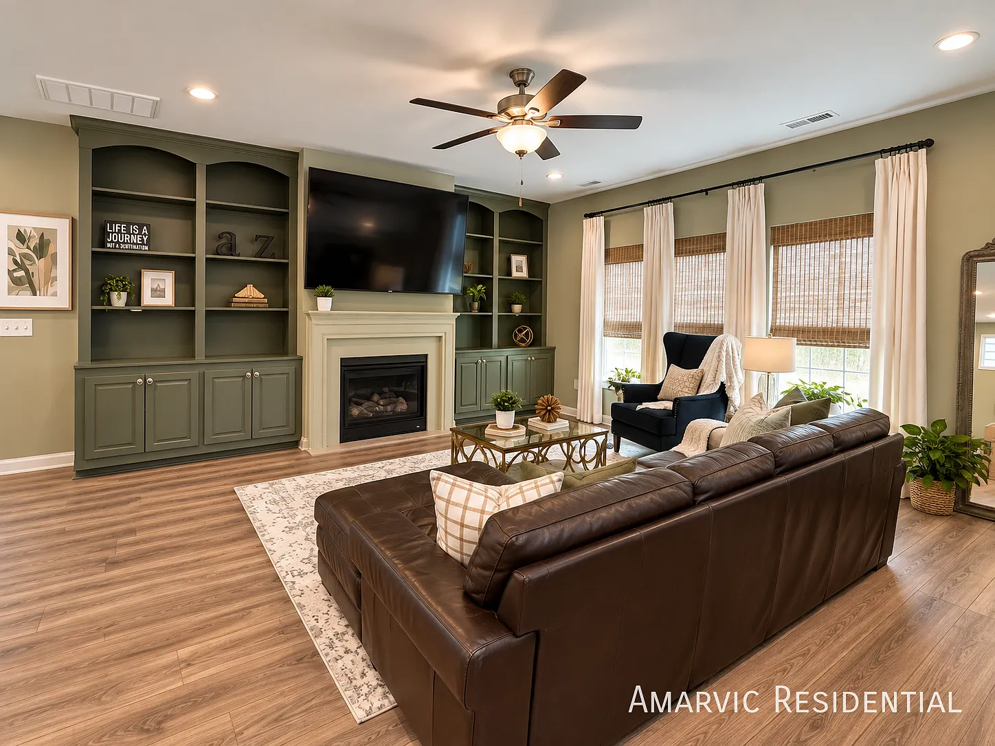 3 bed, 2.5 bath, 2344 sqft, $2,595 — Photo 3