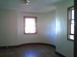 58 Providence St APT 2, Worcester, MA 01604