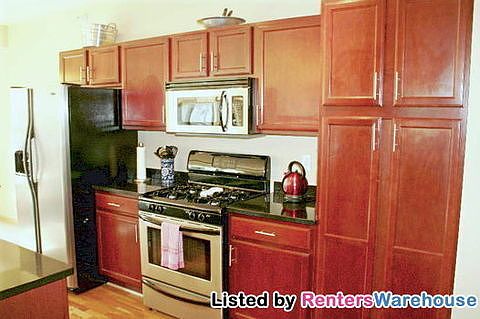 3rd image of 7600 Lyndale Ave S APT 240
