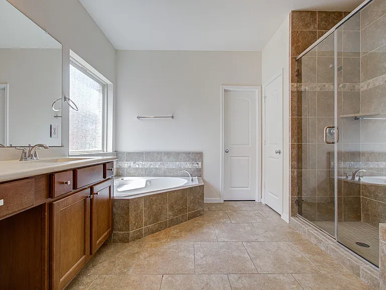 26831 Marble Lakes Dr — Photo 36