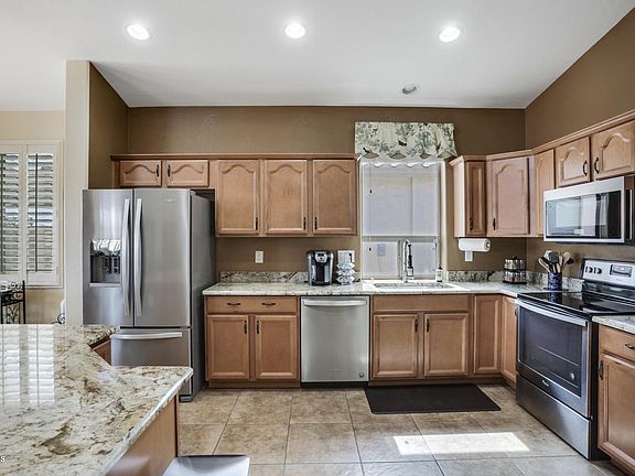 4th image of 18329 N Canal Dr