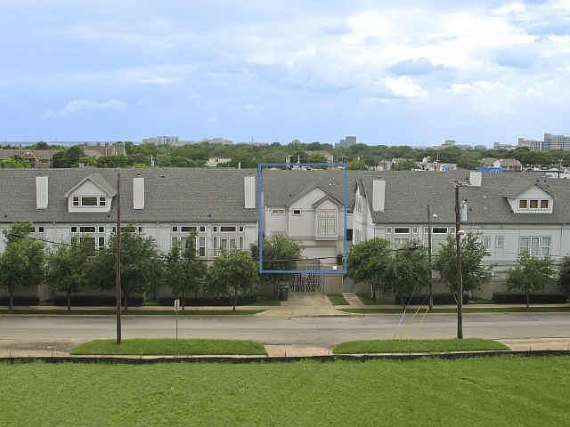 1st image of 3536 Cedarplaza Ln