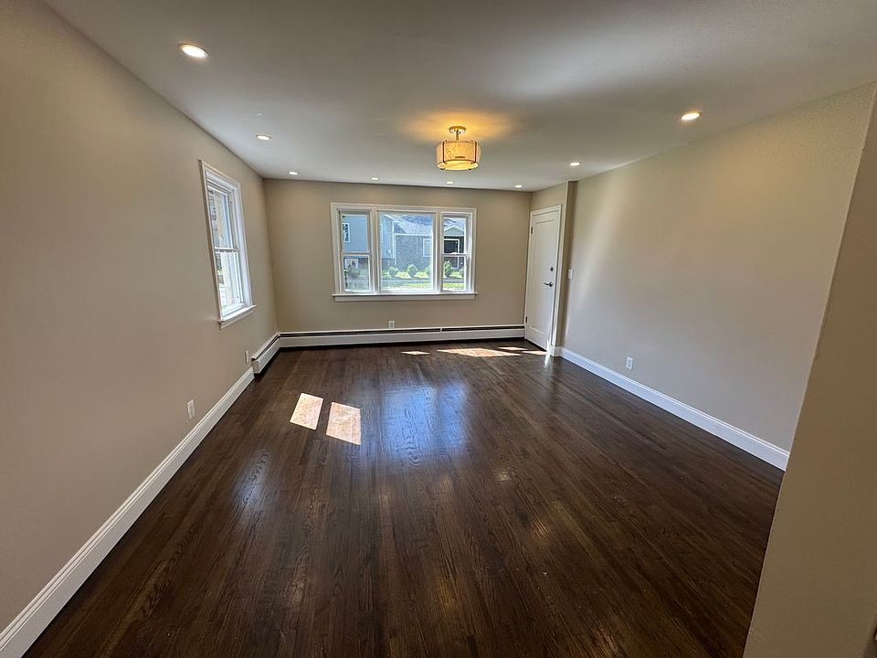 1st image of 45 Sand Rd #1