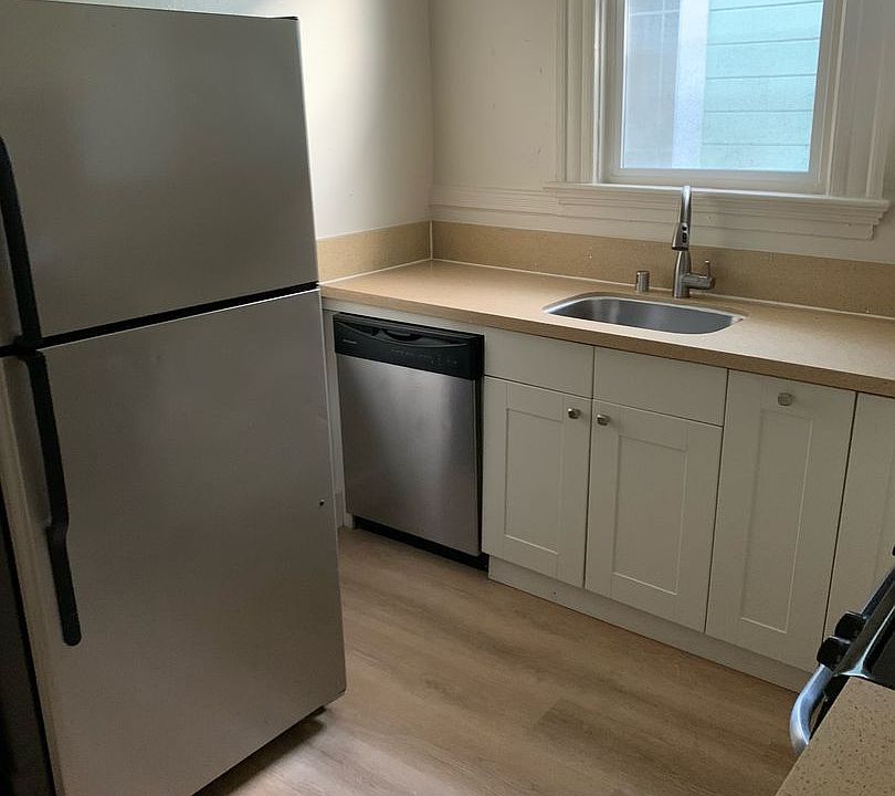 1st image of 1740-1748 35th Ave #1746
