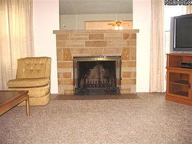 4th image of 1790 Kingsley Ave