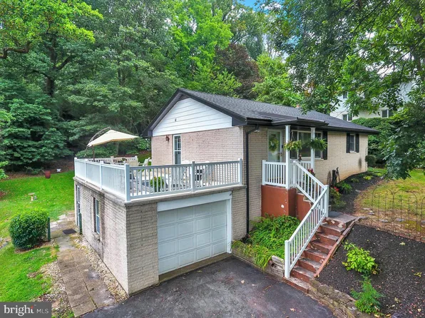 1942 Miller Rd, Hummelstown, PA 17036