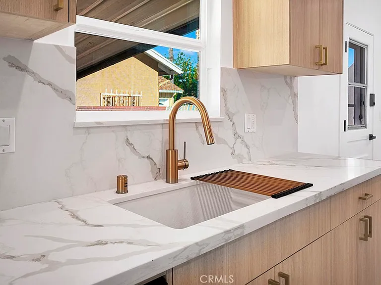 14868 Envoy St — Photo 11