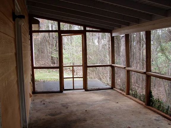Screened Porch
