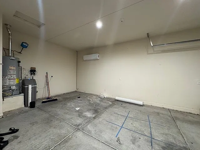 2879 Fort Mojave Dr — Photo 39