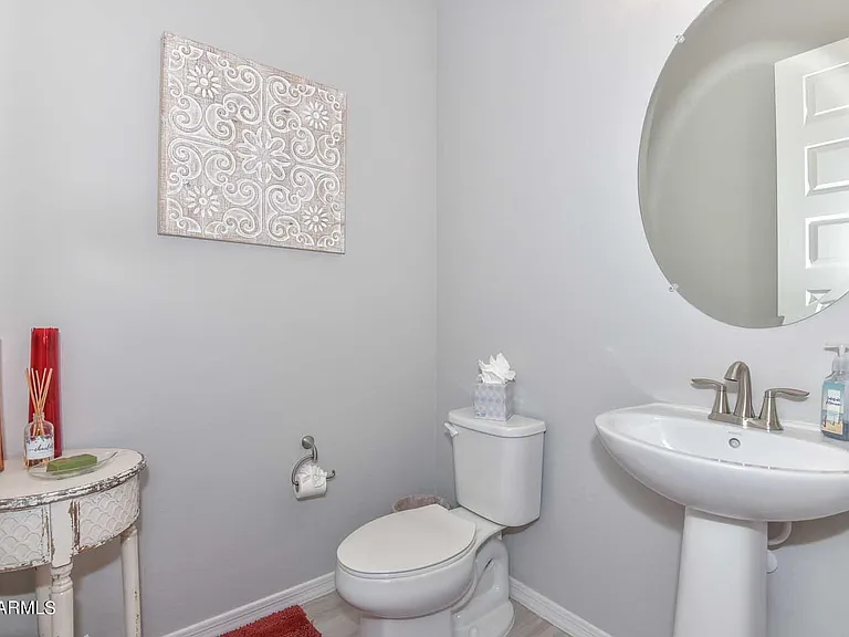 9661 W Patrick Ln — Photo 40