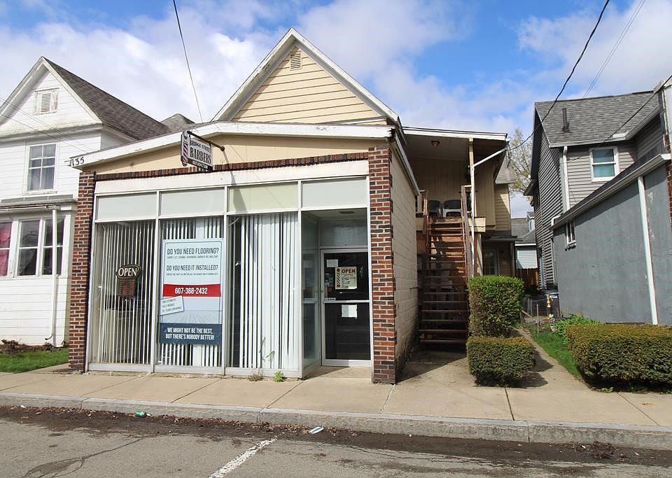 1st image of 135 Bridge St