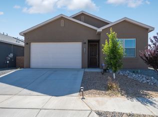 6241 Harrier Hawk Dr NE, Rio Rancho, NM 87144