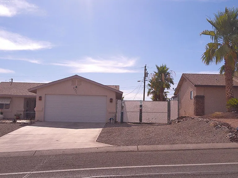 2771 El Dorado Ave N — Photo 2