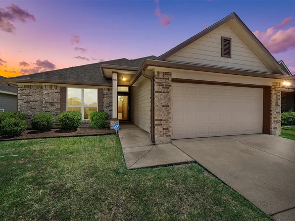 4117 S Fork Ranch Rd, Waco, TX 76705