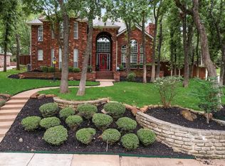 2805 Pine View Dr, Grapevine, TX 76051
