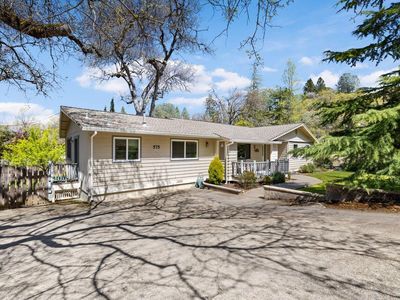 575 Shady Oak Ln, Diamond Springs, CA, 95619