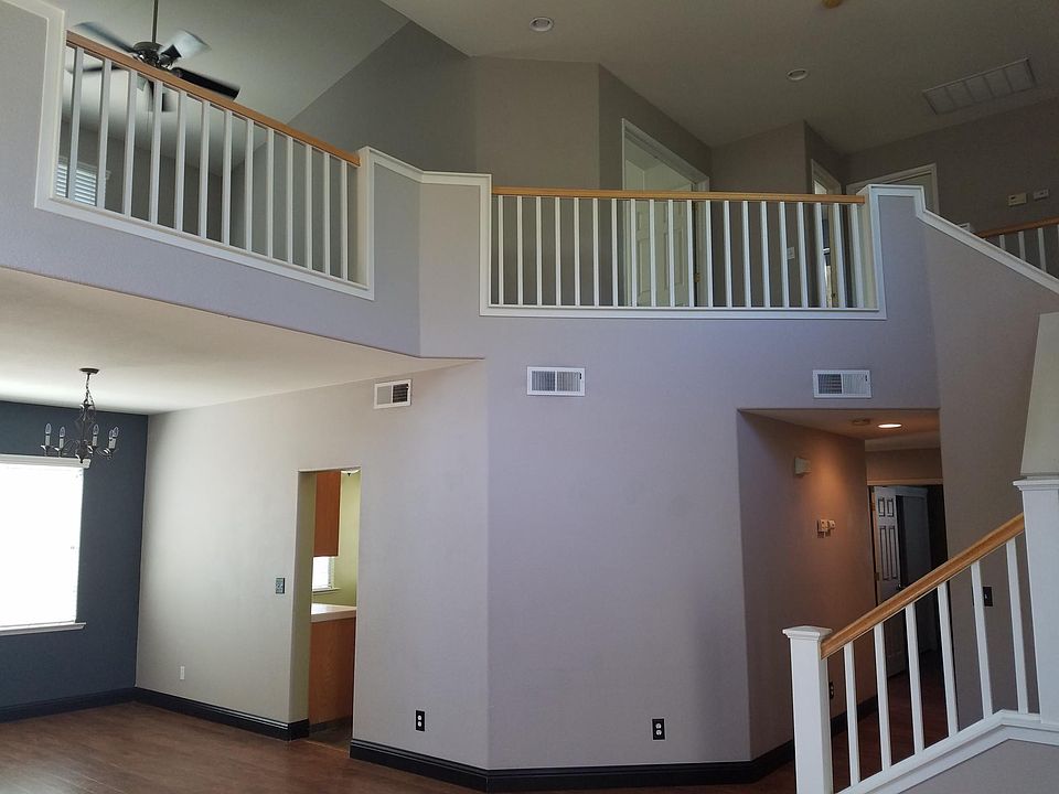 1st image of 3296 Fountain Plaza Ct
