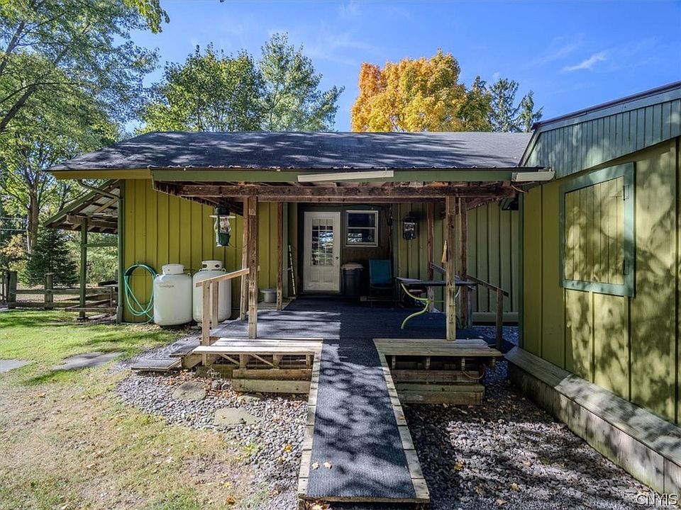 34th image of 6324 E Hill Rd