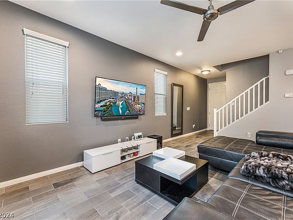 5th image of 5663 Balsam St