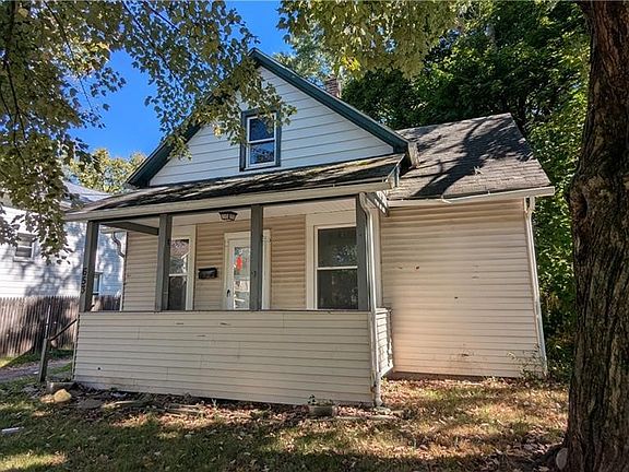 2nd image of 653 Sumner St