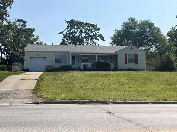 6333 Blue Ridge Cut Off, Raytown, MO 64133