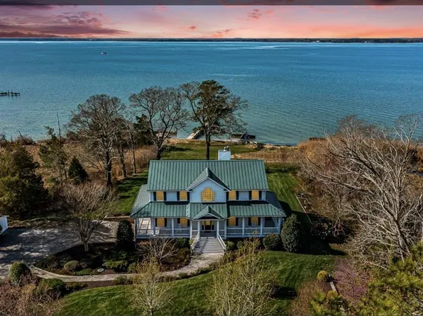 296 Granville Bay Rd, Lancaster, VA 22503