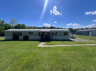 7922 Smiths Grove Rd, Scottsville, KY 42164
