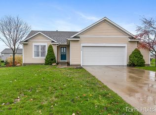 3748 Sussex Ct, Zeeland, MI 49464
