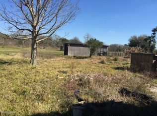 14035 Saint Elmo Rd, Erath, LA 70533