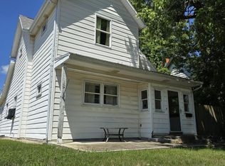 1018 S Main St, Bellefontaine, OH 43311