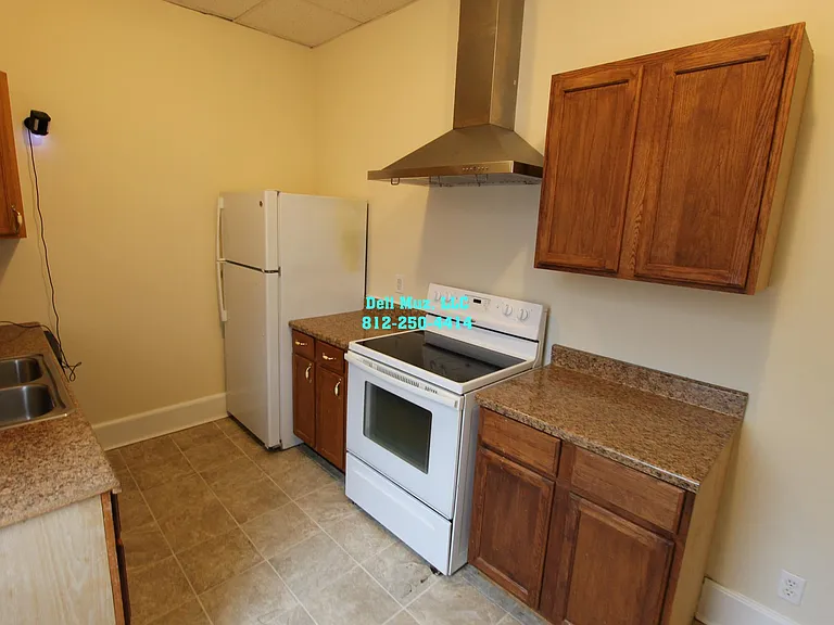 706 Court St #B — Photo 2
