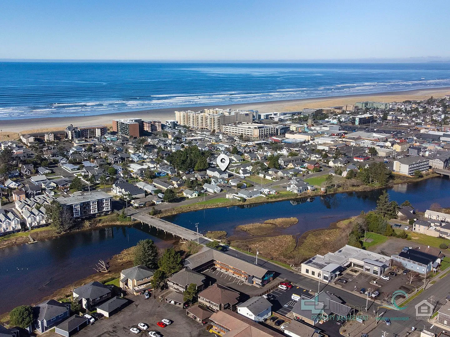 Newly Constructed Downtown Seaside Townhome!! — Photo 1
