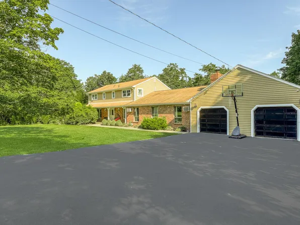 23 Dike Drive, Monsey, NY 10952