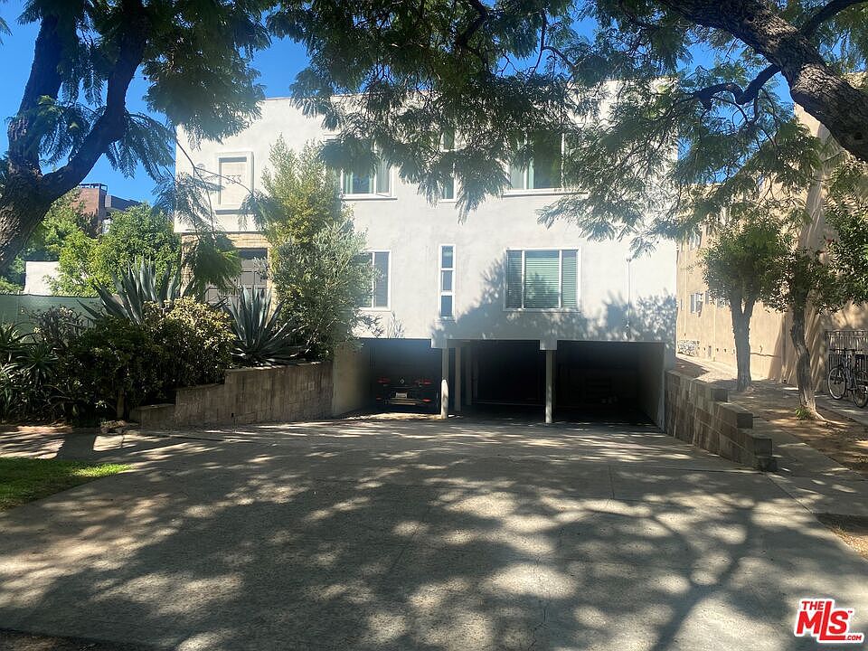 1st image of 333 N Oakhurst Dr #2