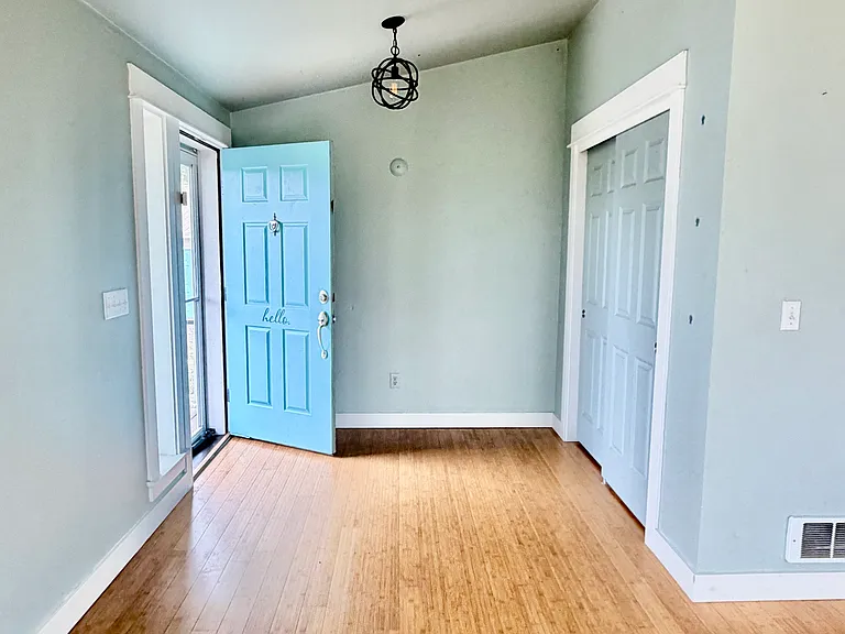 5469 S Shore Dr — Photo 12