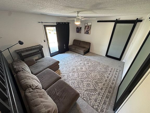 2nd Living Room