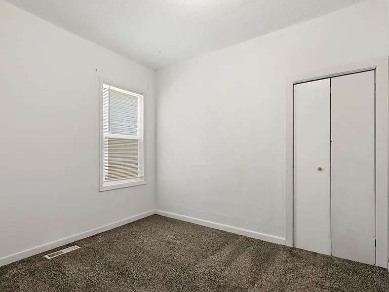 2708 SE Clinton St — Photo 22