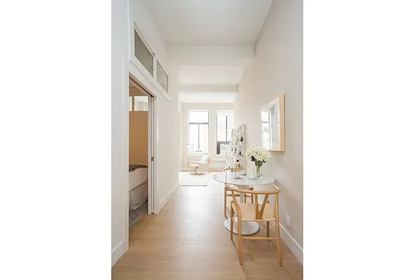 Rented by MNS | media 10