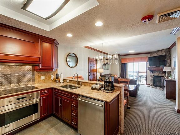 4th image of 3000 Canyons Resort Dr #4709