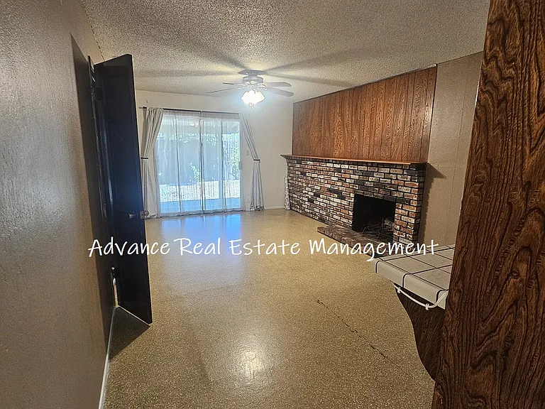 7320 S Land Park Dr — Photo 8
