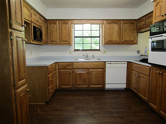 5th image of 22 County Road 34778