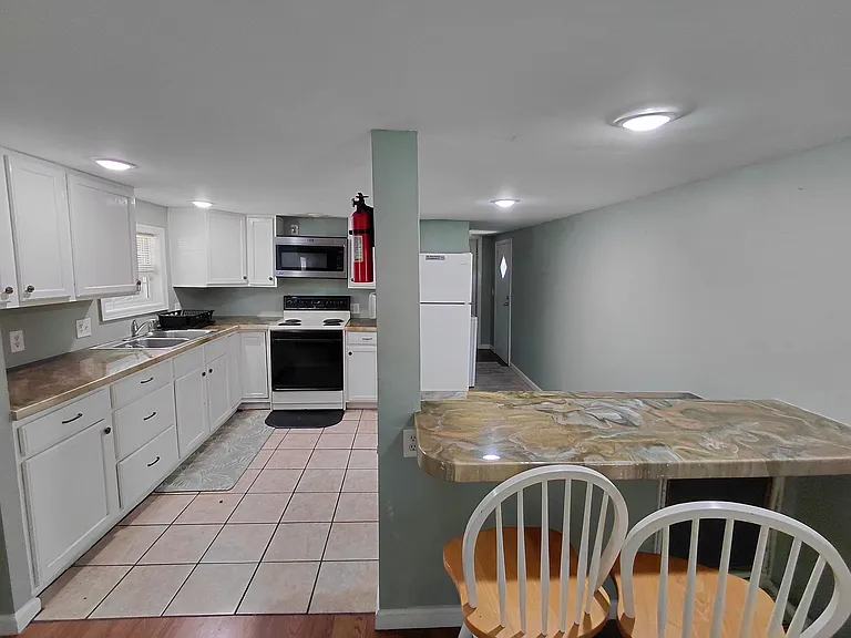 2818 Dodson Dr — Photo 12