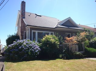 3034 37th Ave SW, Seattle, WA 98126