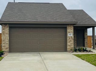 621 Roaring Falls Dr, Willis, TX 77318