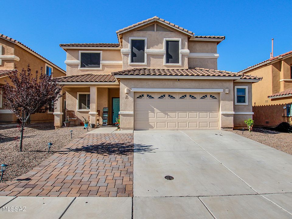 1st image of 610 W Calle Cajeta