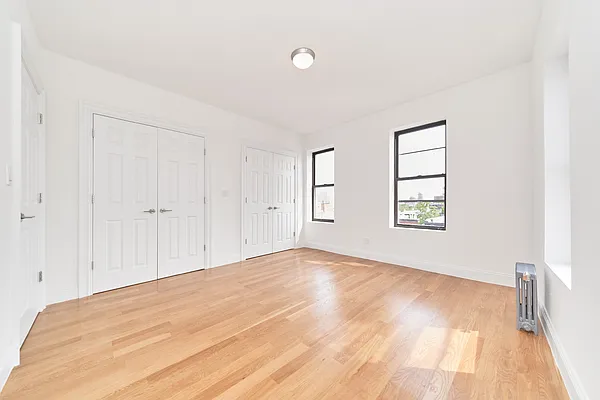 Rented by Living New York | media 40