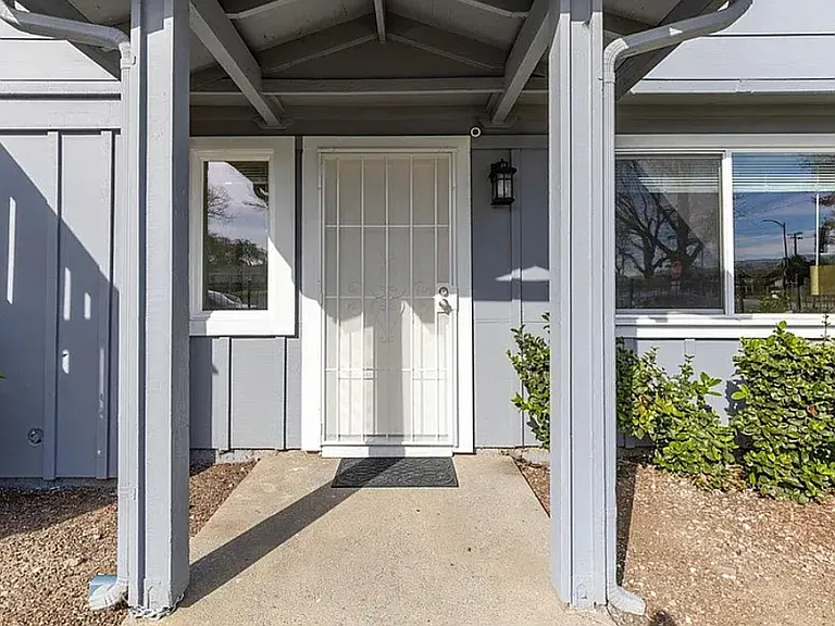 529 Sieber Pl #5 — Photo 7