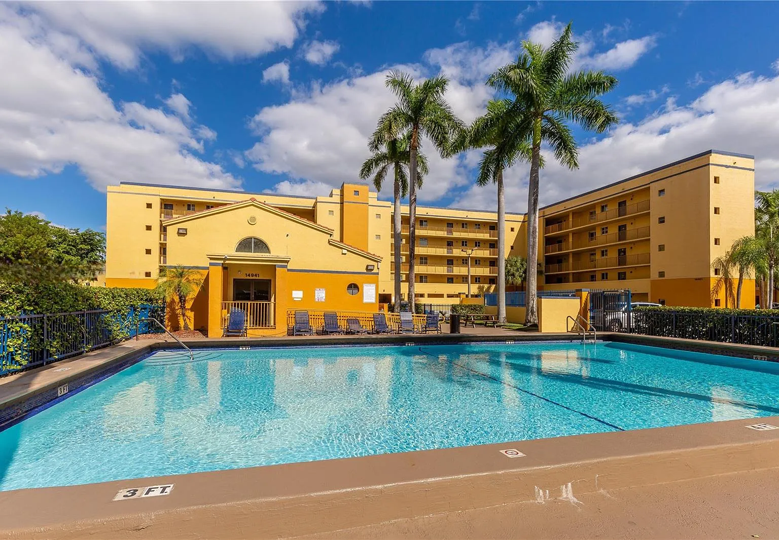 1 bed, 912 sqft, $1,200 — Photo 4